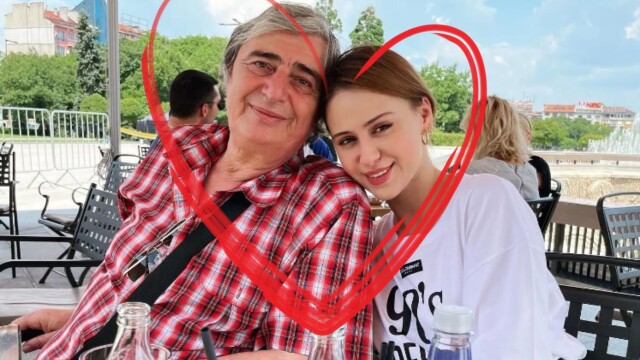 Снимка: Мария Бакалова и Вълчо – една звезда и нейният баща на рождения му ден