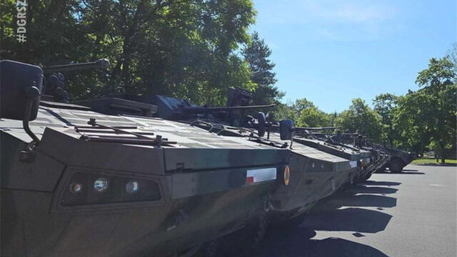 Снимка: Полша разполага още 1000 войници на границата си с Беларус
