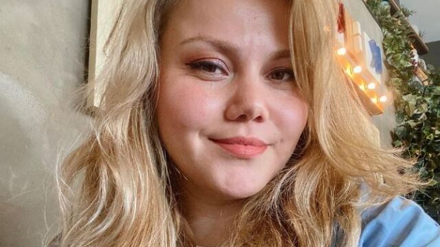 Снимка: Потресаващи случаи на убити жени в Турция, влогърка оцеля след 32 намушквания от съпруга си