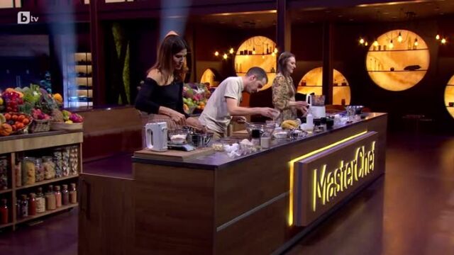 Време е за последната категория тази вечер: веган десерт
