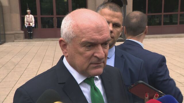 Снимка: Димитър Главчев след срещата с Радев: Имам готовност