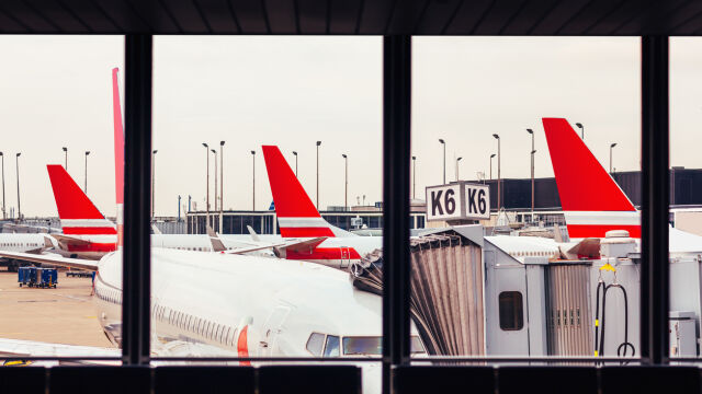 Снимка: Стачка спря полетите на Air Canada