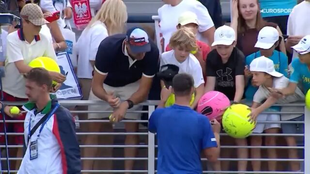 Снимка: Разкриха го! Кой е най-големият злодей на US Open? (ВИДЕО)