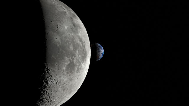 Снимка: Ракета на SpaceX се разби в Луната. Но защо никой не е заснел удара?