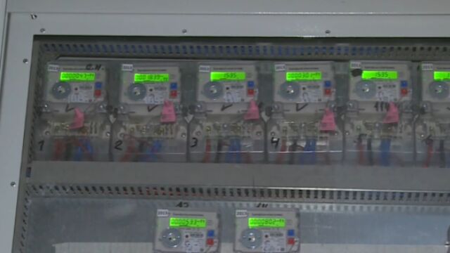 Праг за потреблението на ток: Всички домакинства с потребление под него - да плащат ток на по-ниска цена. Тези над прага – на по-висока