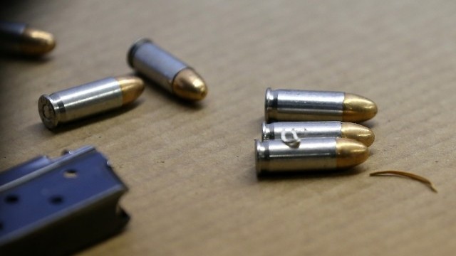 Снимка: В Мексико разменят оръжия за компютри