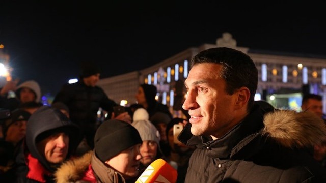Снимка: Издирване на изчезналите протестиращи в Киев