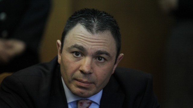 Снимка: Светлозар Лазаров: На всеки 3 дни в България си заминава човек ей така