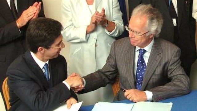 Снимка: Председателят на етичната комисия на ЕК подаде оставка