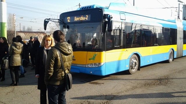 Снимка: Фандъкова представи първия доставен нов тролей