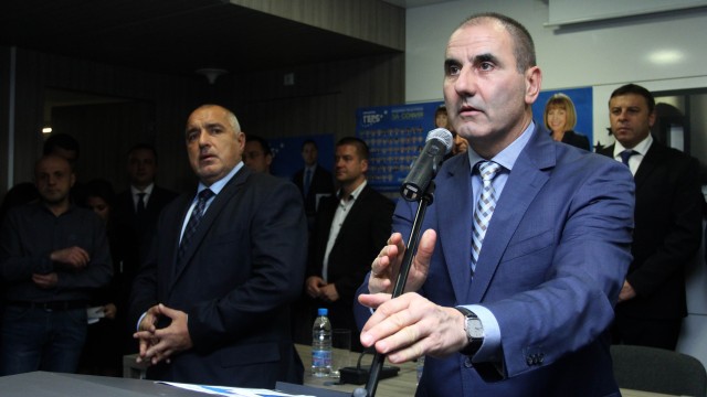 Снимка: Цветан Цветанов: ГЕРБ се нуждае от силен партньор, а не от комплексиран