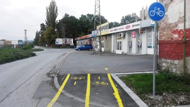 Снимка: Абсурдни велоалеи има в много градове на страната