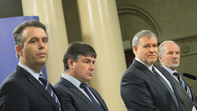 Снимка: Растат ли шансовете за правителство с мандат на Реформаторите?