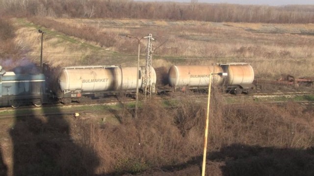 Снимка: Застраховката на собственикa на цистерните в Хитрино не стига за щетите