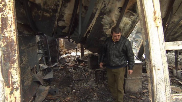 Снимка: В Хитрино: Магазините изгоряха, но кредитите остават 