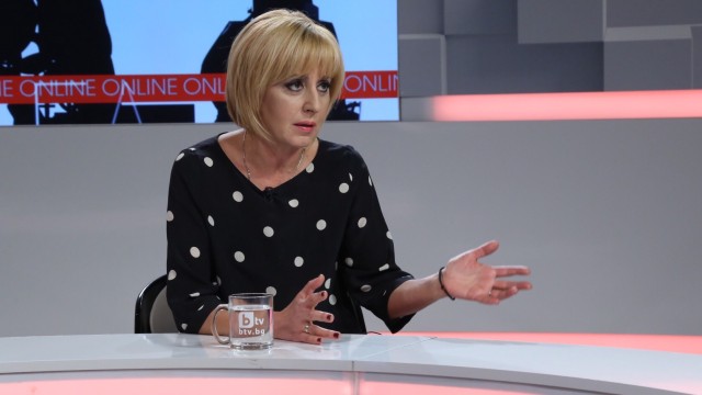 Снимка: Мая Манолова: Защо НС неглижира законопроекта за доброволчеството