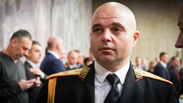 Снимка: Ивайло Иванов вече официално е гл. секретар на МВР