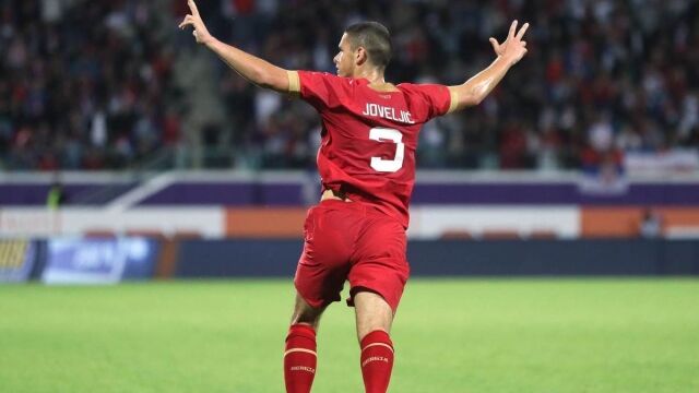 Снимка: Сръбски национал атакува медалите на европейско по...шахмат