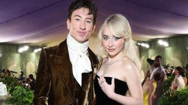 Sabrina Carpenter и Barry Keoghan се разделиха