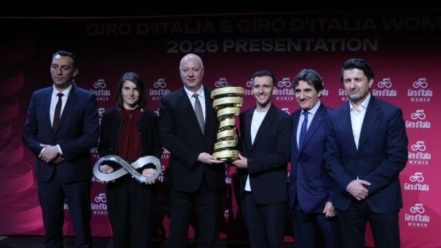 Снимка: Желязков: „Giro d’Italia“ е символ на доверие и приятелство между България и Италия