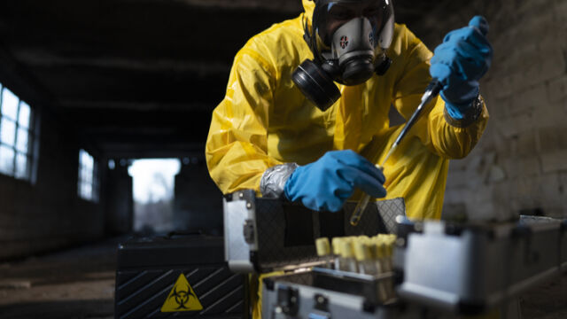 Иранец и румънец опитали да проникнат в британска база с ядрено оръжие 