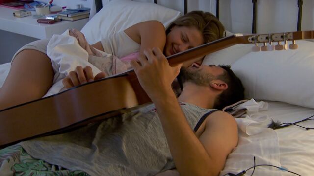 Снимка: Кого ще избере Натали - Орлин или Тихомир? (АНКЕТА)