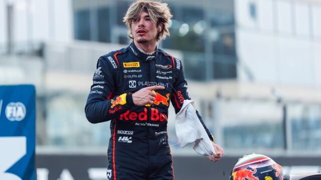 Снимка: След подиума: Без точки за Никола Цолов в Абу Даби