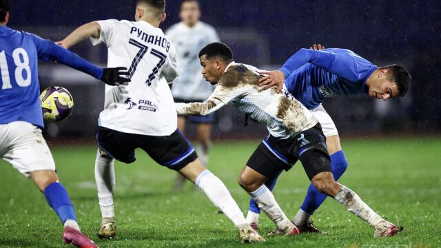 Снимка: Левски се върна към победите