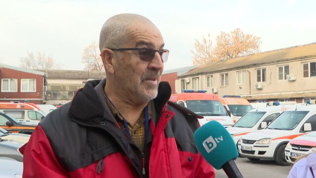 Лекар към младите: Да започнат кариерата си от Спешната помощ, голяма школовка е