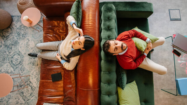 Снимка: Две неща, които никога не бива да казвате на партньора си (СНИМКИ + ВИДЕО)