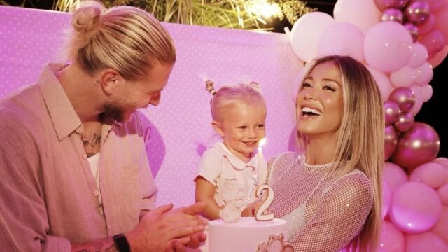 Снимка: Феновете в шок! Дилета Леота криела коремче! (СНИМКИ)