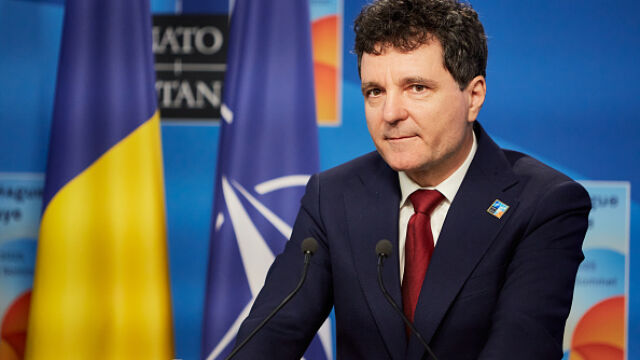 Снимка: Румънският президент: Не искаме война, но трябва да кажем на Русия, че сме готови