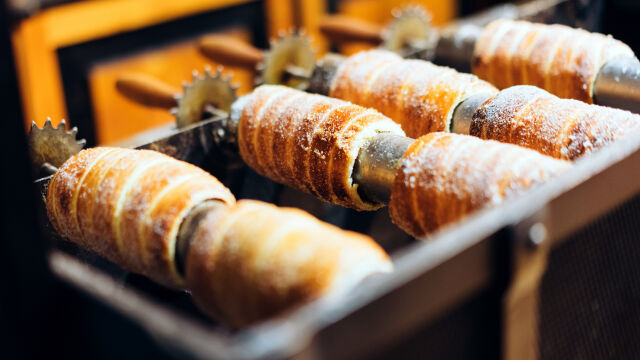 Снимка: Козуначените коминчета произлизат от древна готварска книга в Трансилвания (ВИДЕО)