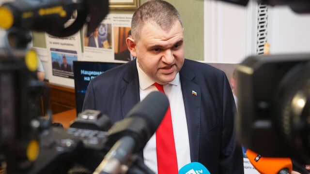 Снимка: Делян Пеевски: Ще поправим несправедливост – хората да не плащат за проверка на електромерите си