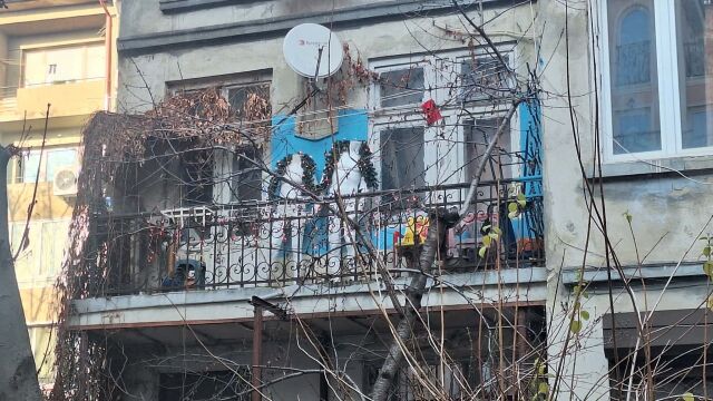 Стотици видеа с непълнолетни: Арестуваха педофил в дома му в центъра на София (ВИДЕО)