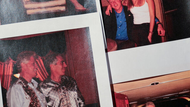 Франция разследва бивш министър на културата, свързан с аферата 