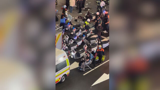 Снимка: Атаката на улицата и в метростанция в Тайпе с три жертви е планирана повече от година