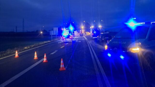 Снимка: Шестима души загинаха при удар между две коли в Полша 