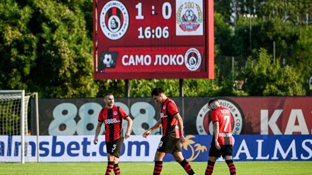 Снимка: Кой трябва да е Футболист номер 1 на България? В Локо София имат фаворит! 