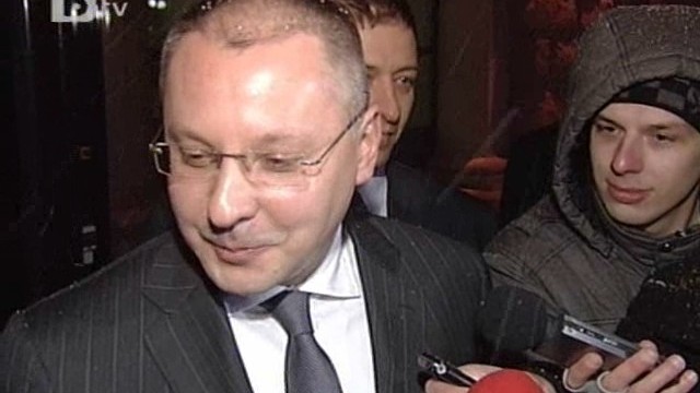 Снимка: Станишев чака дете