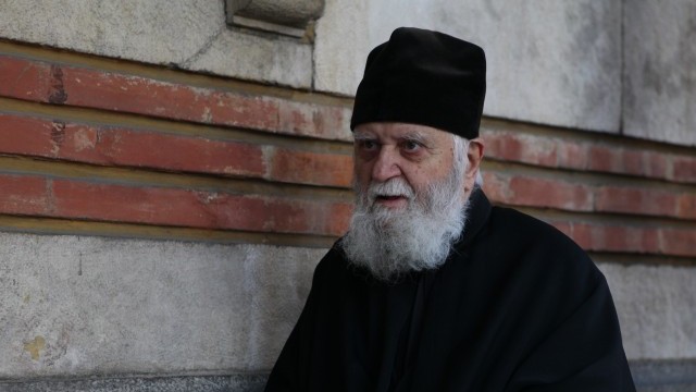 Снимка: Напрежение между варненските свещеници и наместника митрополит Калиник