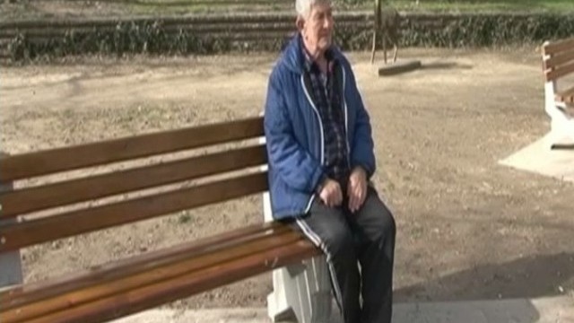 Снимка: Как местните турци приемат споровете за Куршум джамия в Карлово
