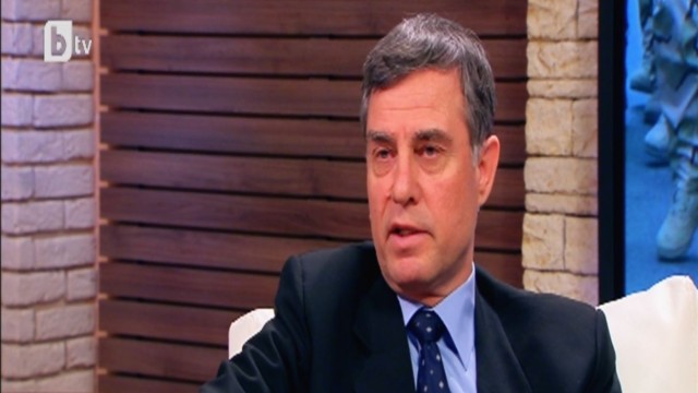 Снимка: Ген. Съби Събев: Командният център на НАТО ще е от полза за България