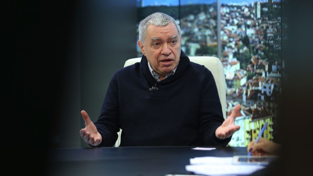 Снимка: Проф. Михаил Константинов: Референдумът е опасно оръжие