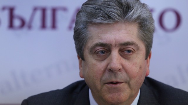 Снимка: Първанов: С ГЕРБ сме подписали мъртвороден документ