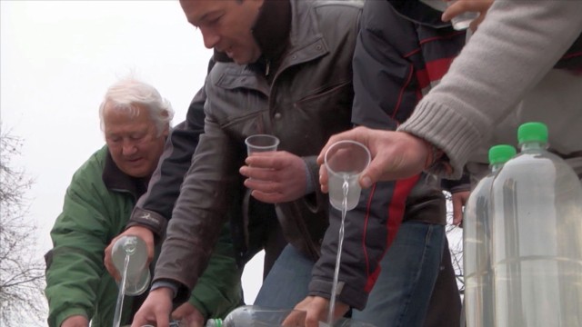 Снимка: Шумен отново протестира заради мътна вода