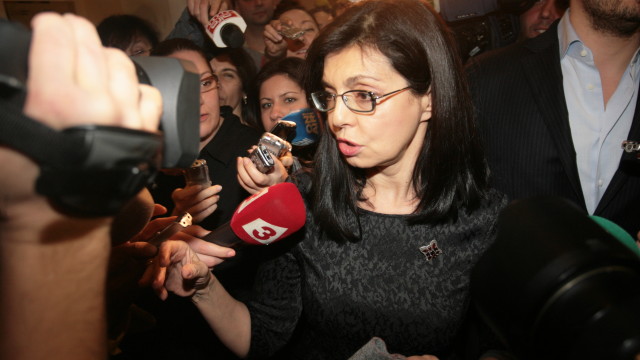 Снимка: Ще мине ли в парламента кандидатурата на Кунева за просветен министър?