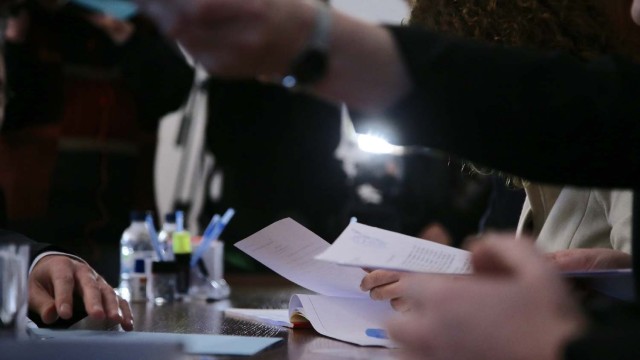 Снимка: Проверете дали някоя партия не е откраднала данните ви