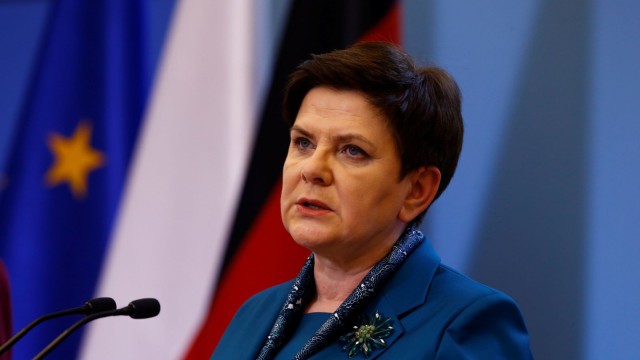 Снимка: Полският премиер Беата Шидло пострада при катастрофа
