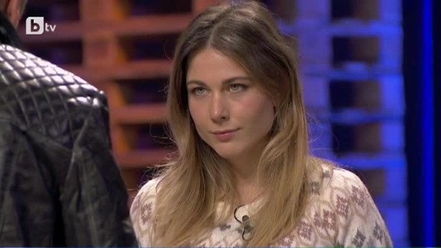 Савина, Събина и Кольо правят опит да получат престилки